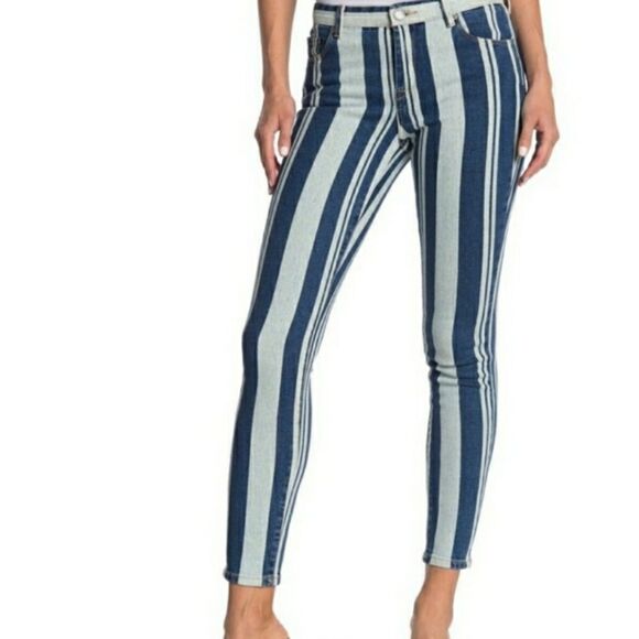 [Blank NYC] The Bond Mid-Rise Striped Colorblock Skinny Leg Denim Jeans - Picture 14 of 15